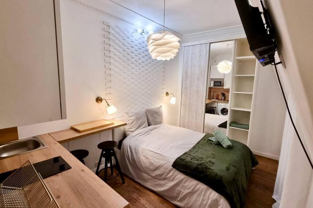 Champs-Elysees - Suite For 2 People Paris Exterior foto