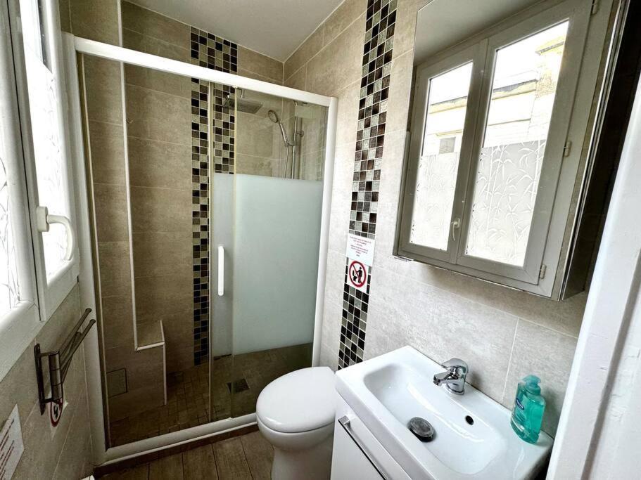 Champs-Elysees - Suite For 2 People Paris Exterior foto